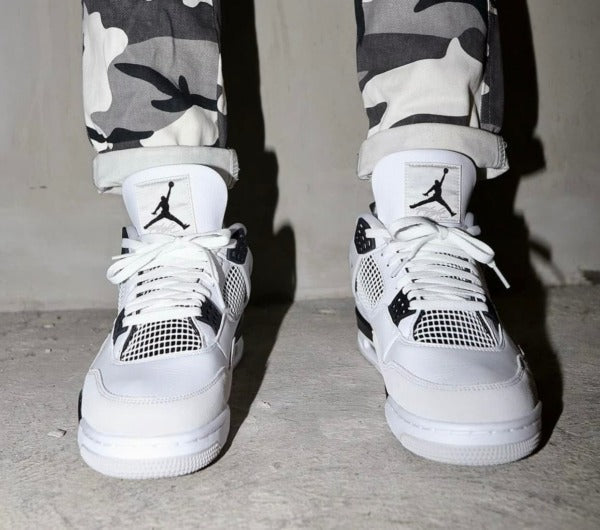 Nike Air Jordan 4 Retro PS ‘Military Black’